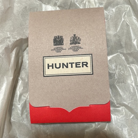 HUNTER Refined Stitch Detail Chelsea Boots - Picture 17 of 17